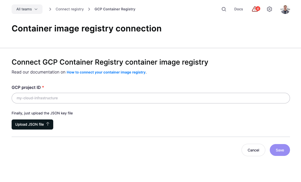 プロジェクトIDを入力してJSONキーファイルをアップロードし、GCP Container Registryを接続する。