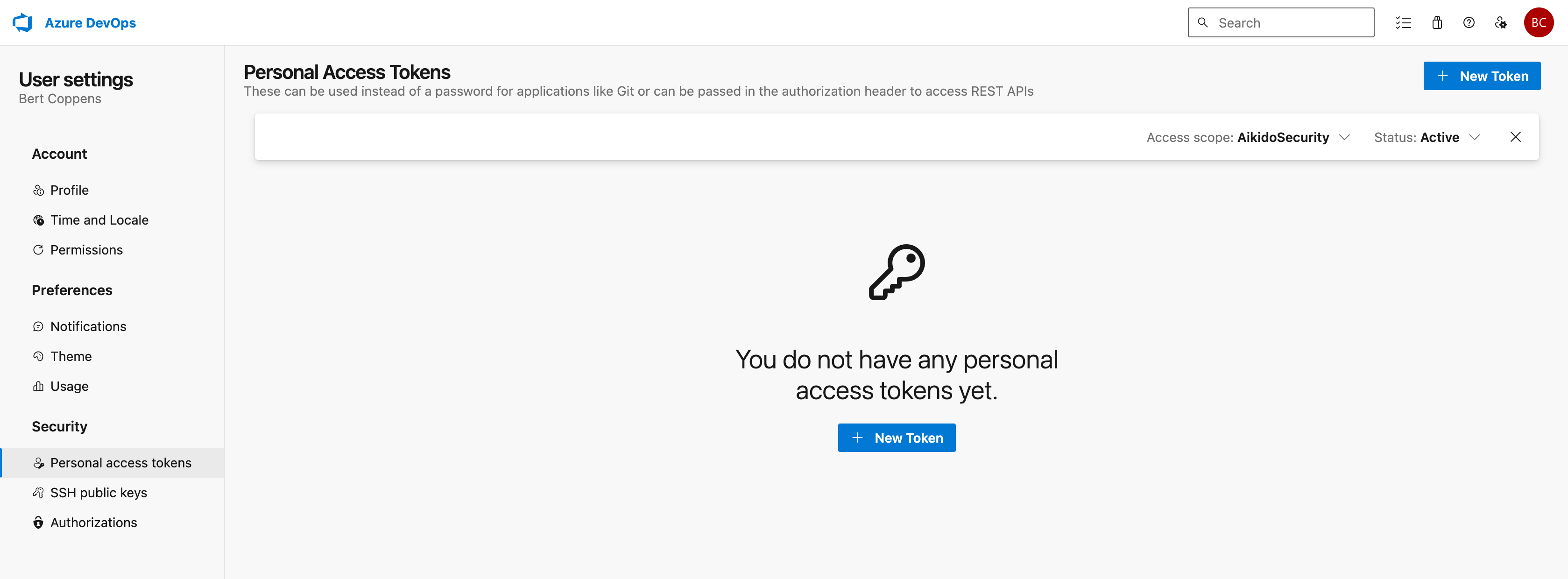 Azure DevOps: 作成済みの個人アクセストークンはなく、新規トークン生成オプションが利用可能。